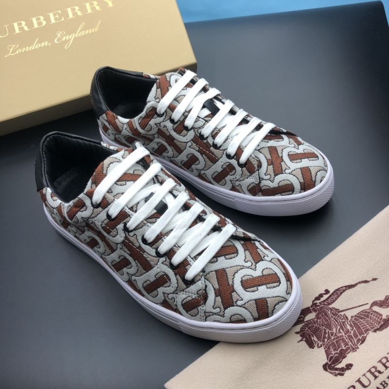 Burberry Low Shoes